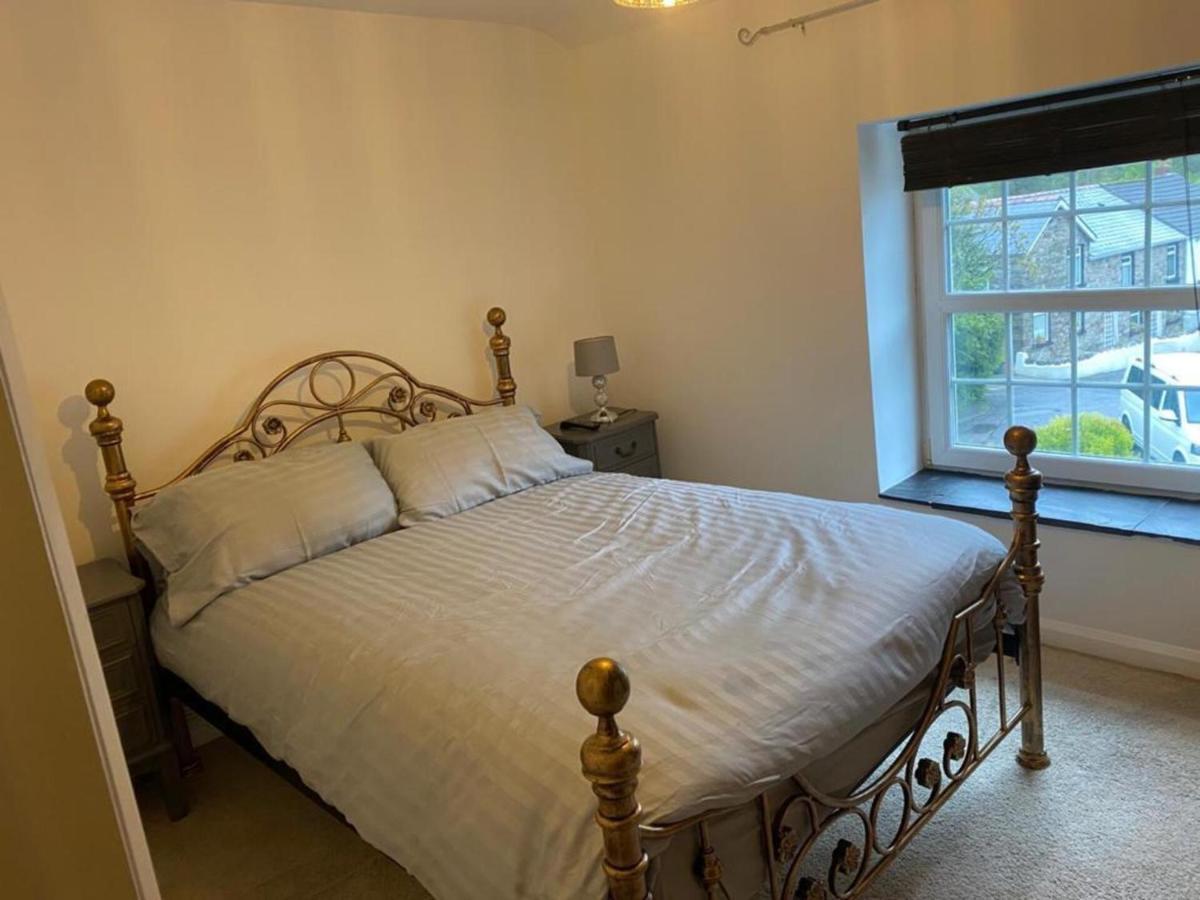 2-Bed Cottage In In Welsh Valley Nr Swansea Dış mekan fotoğraf